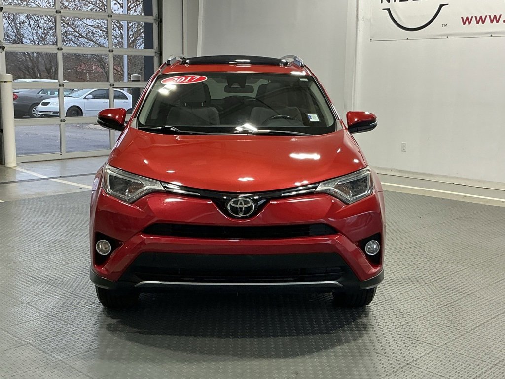 Used 2017 Toyota RAV4 XLE image 25