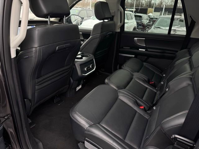 Used 2025 Ford Expedition Max Platinum image 26