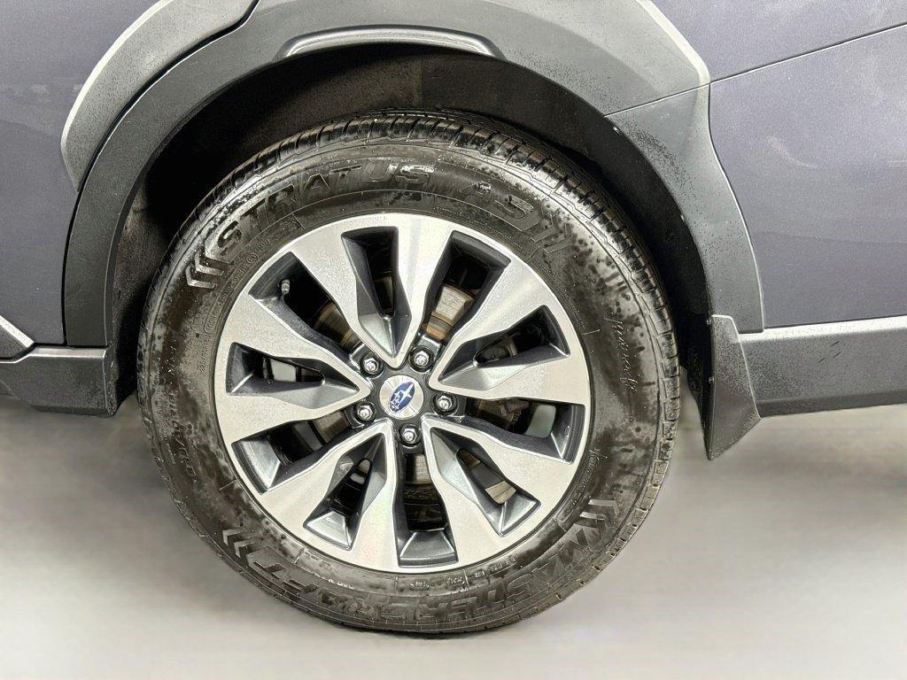 Used 2023 Subaru Outback Limited AWD/4WD image 36