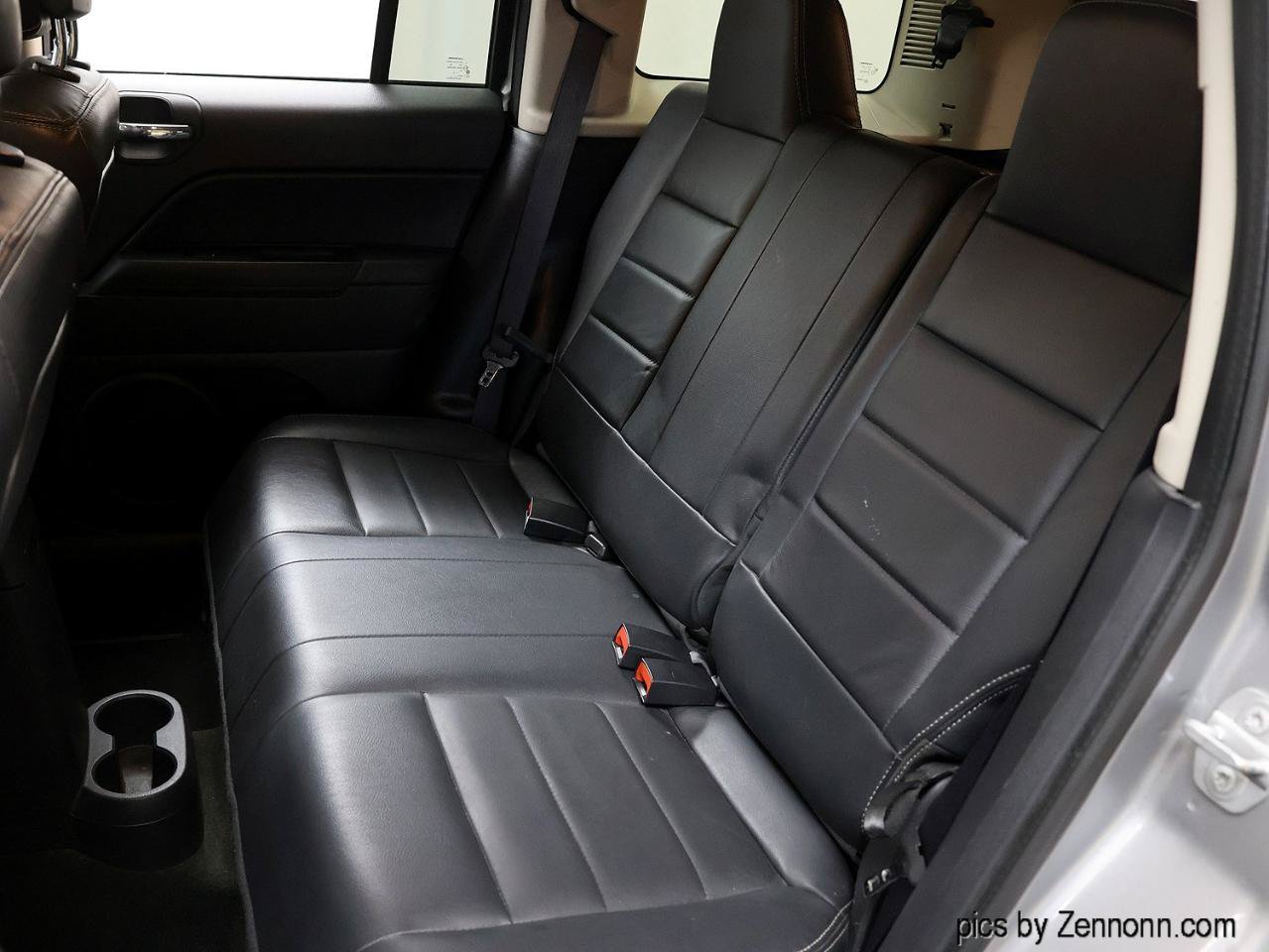 Used 2016 Jeep Patriot High Altitude FWD image 6