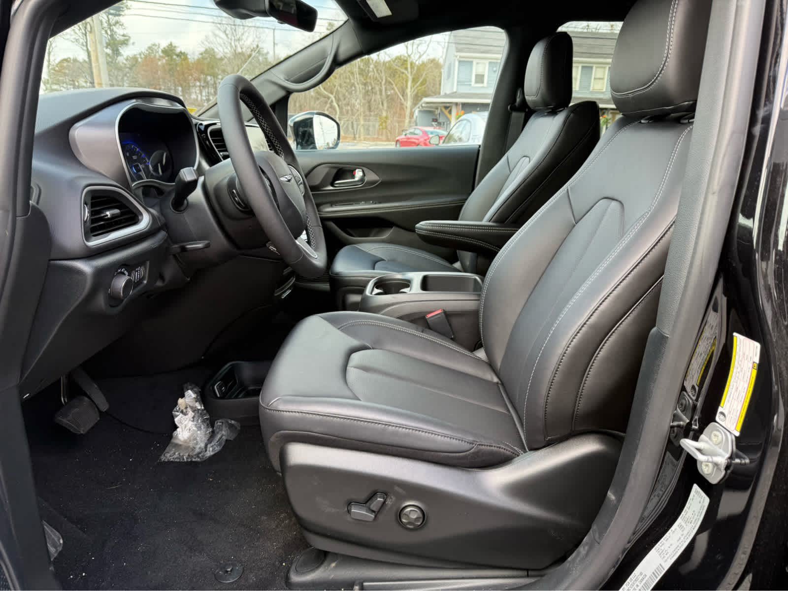 New 2026 Chrysler Voyager LX FWD image 12