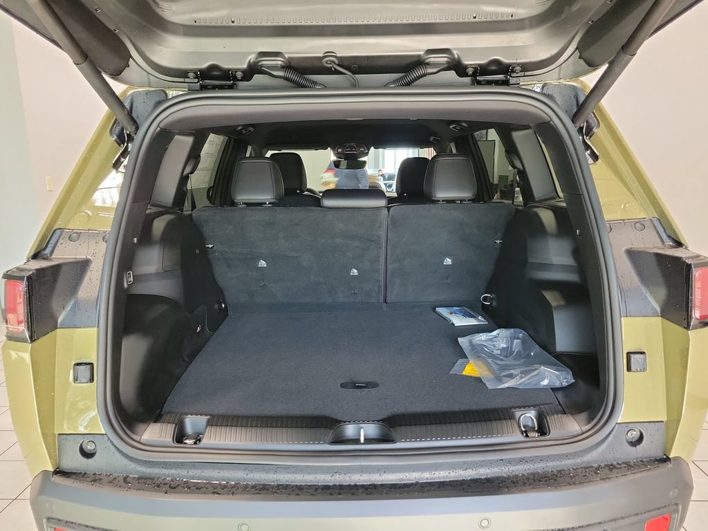 New 2026 Jeep Cherokee Limited AWD/4WD image 8