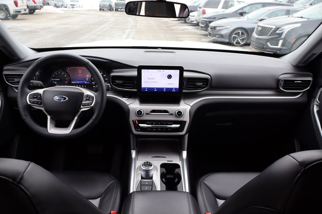 Used 2023 Ford Explorer XLT w/ Equipment Group 202A image 40