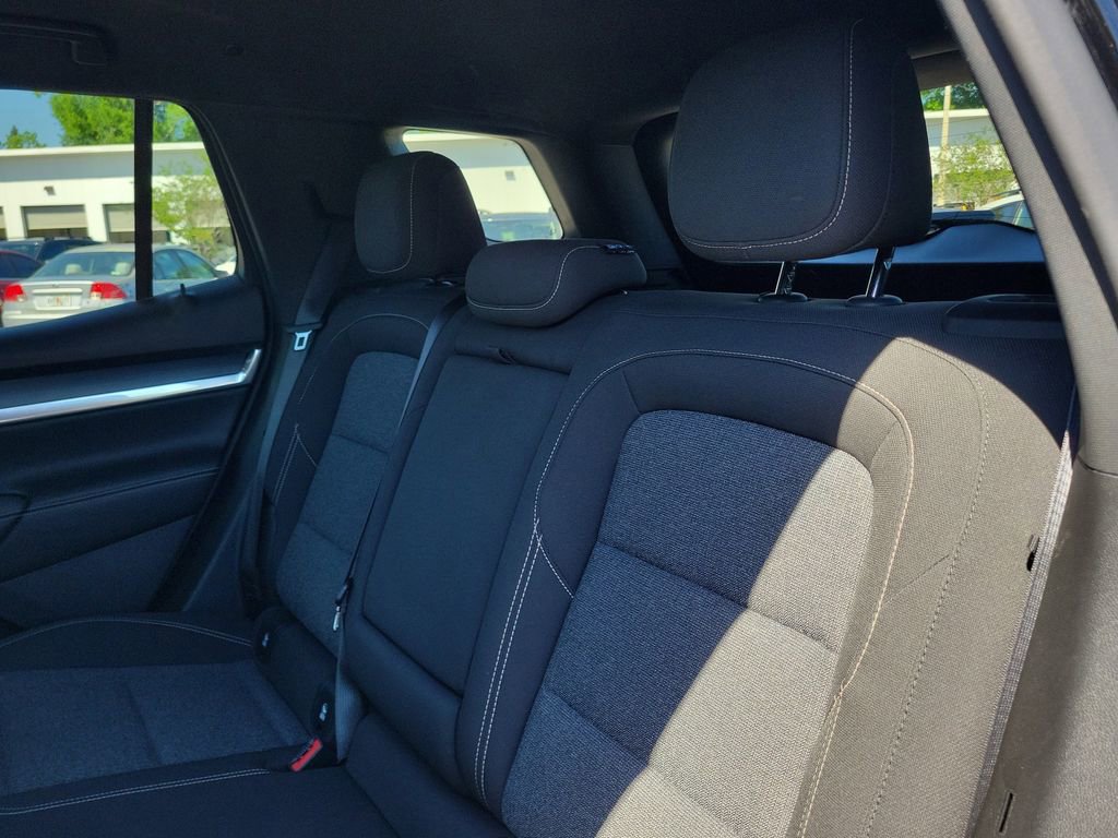 Used 2025 GMC Terrain Elevation AWD/4WD image 10