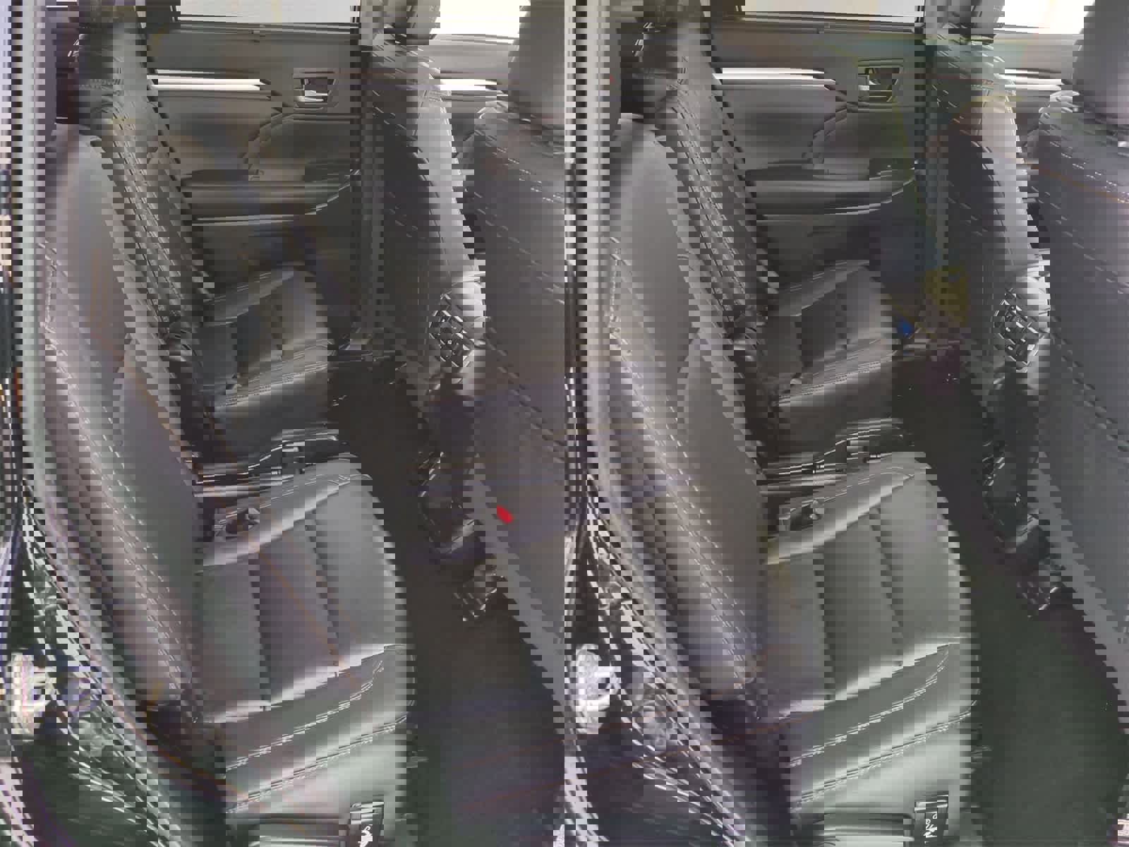 Used 2019 Toyota Highlander XLE image 21