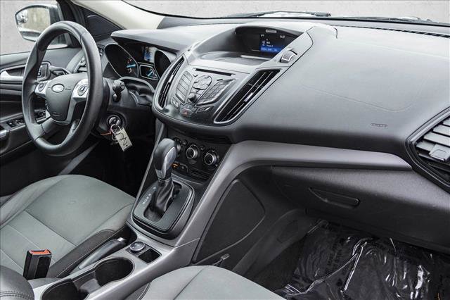 Used 2016 Ford Escape SE image 28