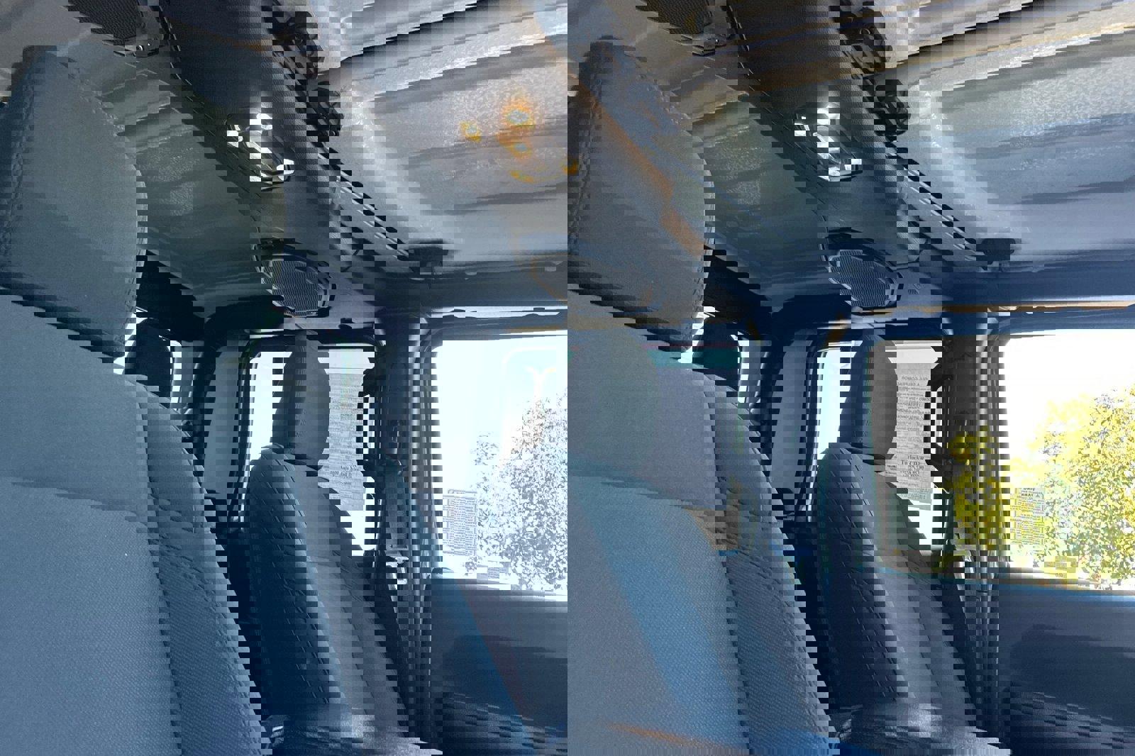 Used 2022 Jeep Gladiator Sport image 17