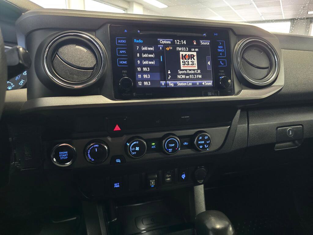 Used 2019 Toyota Tacoma TRD Sport image 20