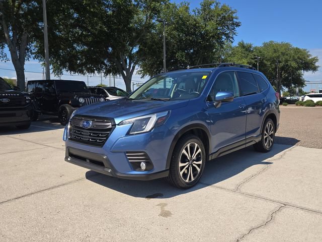 Used 2022 Subaru Forester Limited AWD/4WD image 4