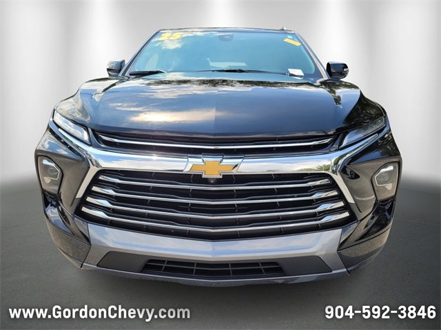 Used 2025 Chevrolet Blazer Premier w/ Driver Confidence II Package image 9