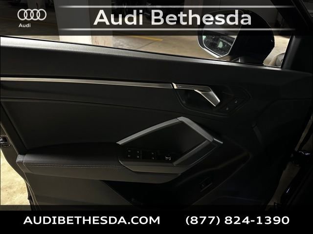 Certified 2025 Audi Q3 2.0T Premium w/ Black Optic Sport Package image 14