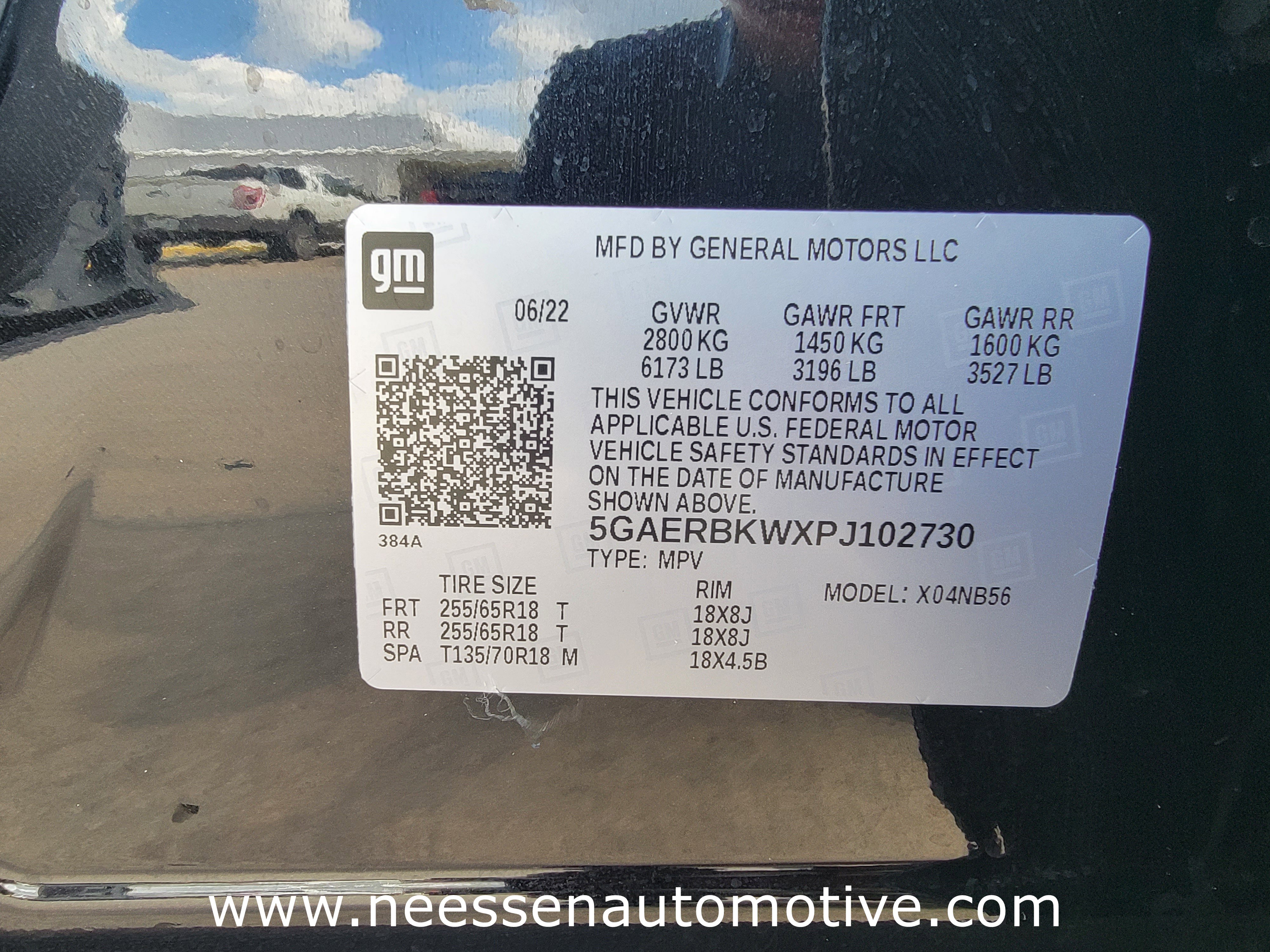 Used 2023 Buick Enclave Essence image 38