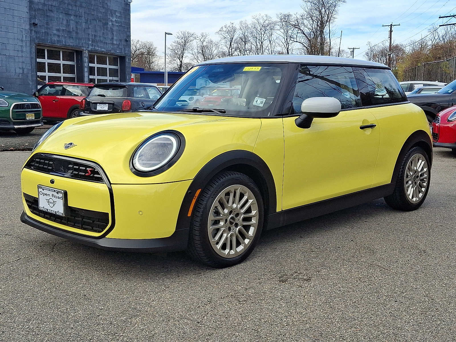 Used 2025 MINI Cooper S FWD image 3