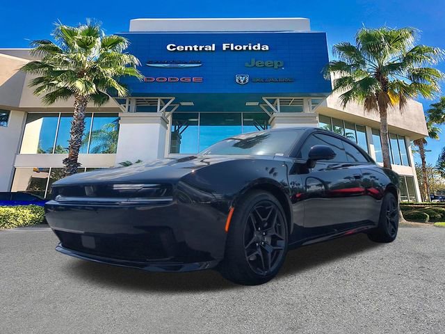 Used 2024 Dodge Charger Daytona R/T w/ Plus Group AWD/4WD image 9