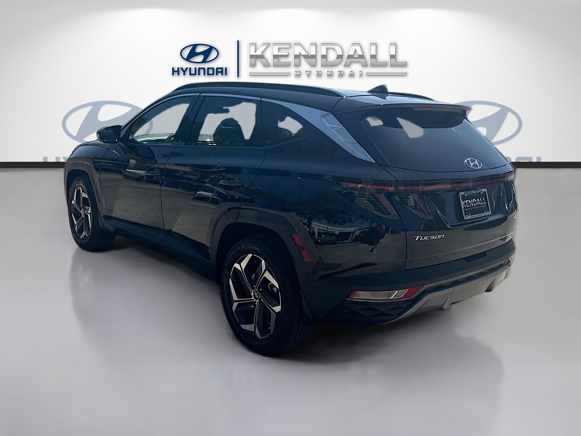 Used 2024 Hyundai Tucson Limited AWD/4WD image 4