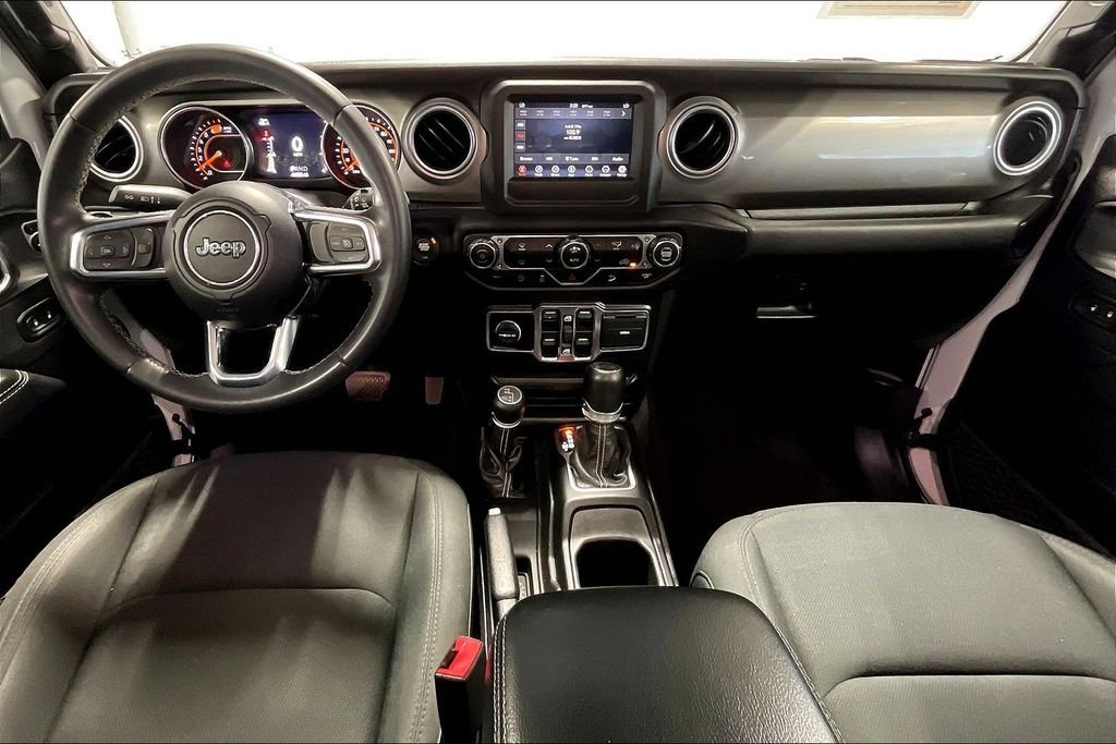 Used 2020 Jeep Wrangler Unlimited Sahara image 18