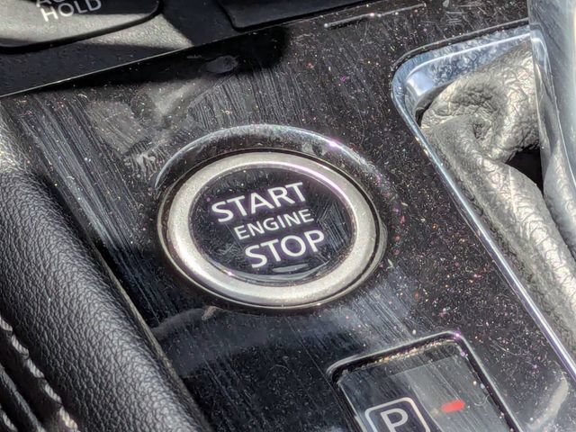 Used 2024 Nissan Kicks SR FWD image 31