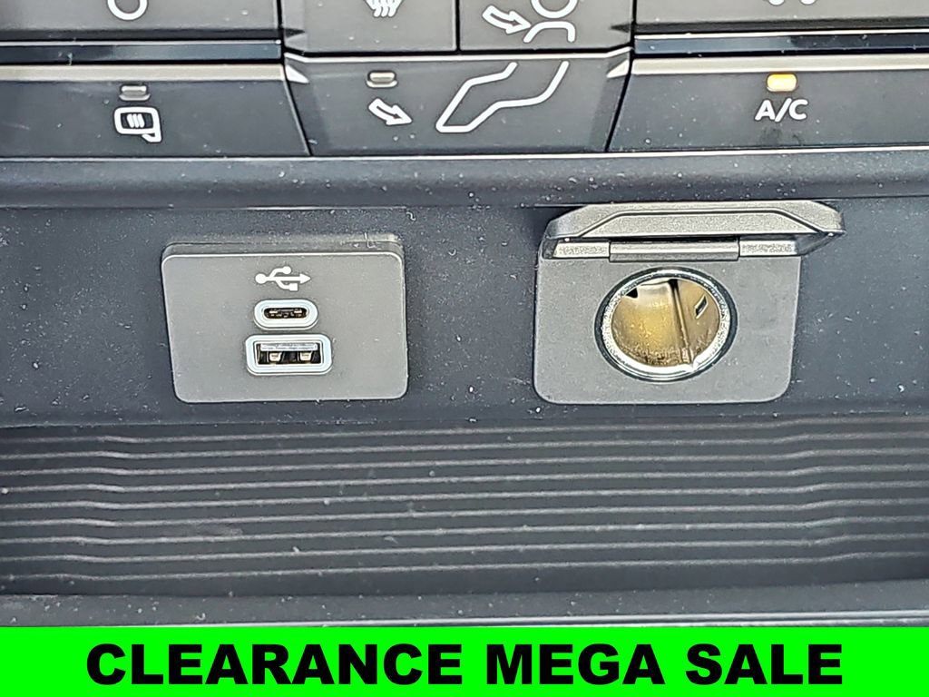 New 2025 Ford F250 XL w/ FX4 Off-Road Package image 23