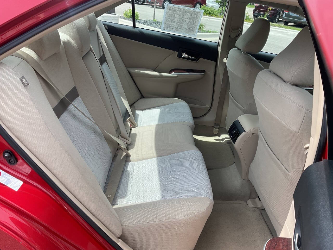 Used 2012 Toyota Camry XLE w/ Convenience Pkg FWD image 34