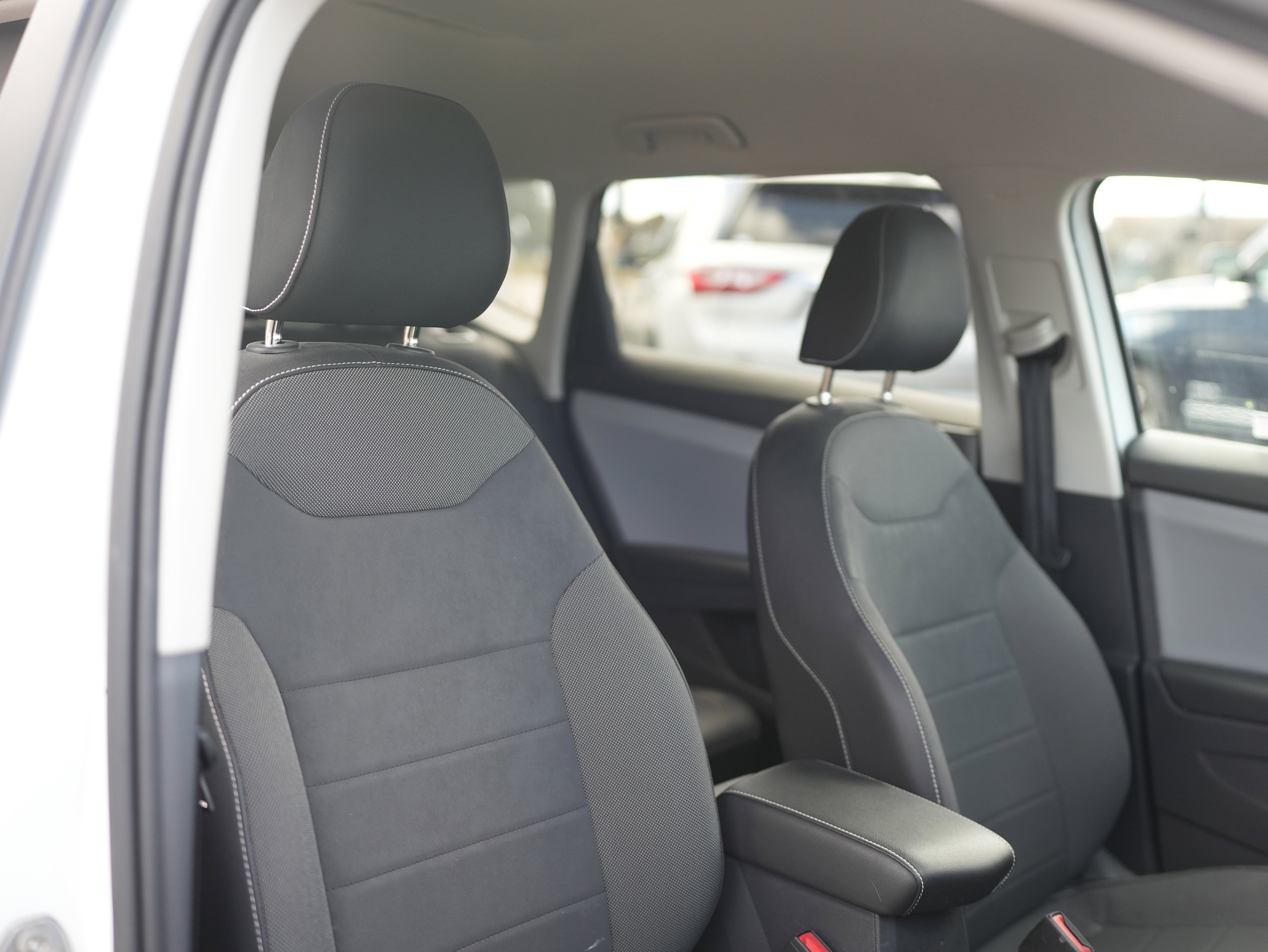 Used 2022 Volkswagen Taos SE image 22