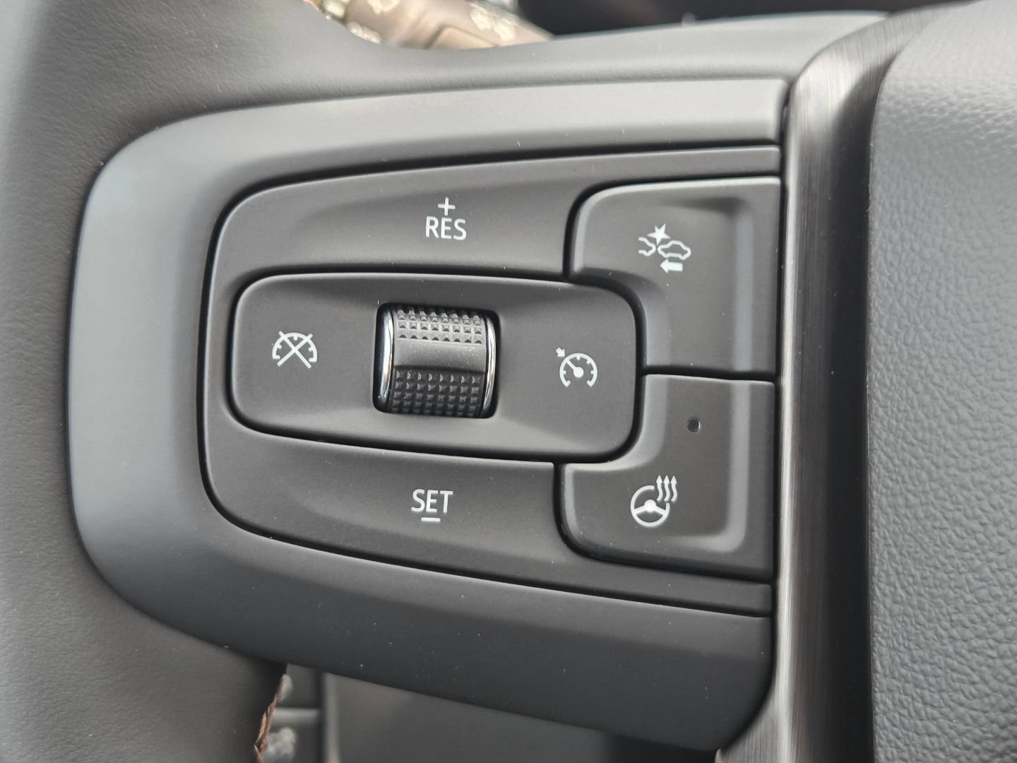 New 2026 GMC Sierra 2500 AT4 AWD/4WD image 33