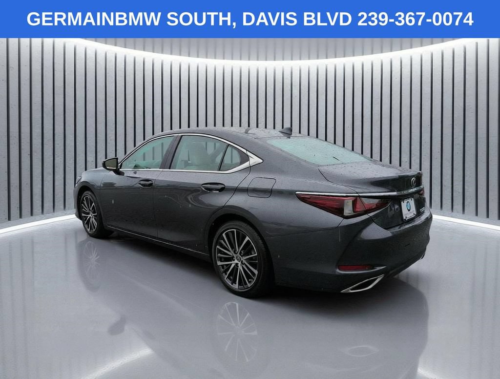Used 2024 Lexus ES 350 w/ Premium Package FWD image 7