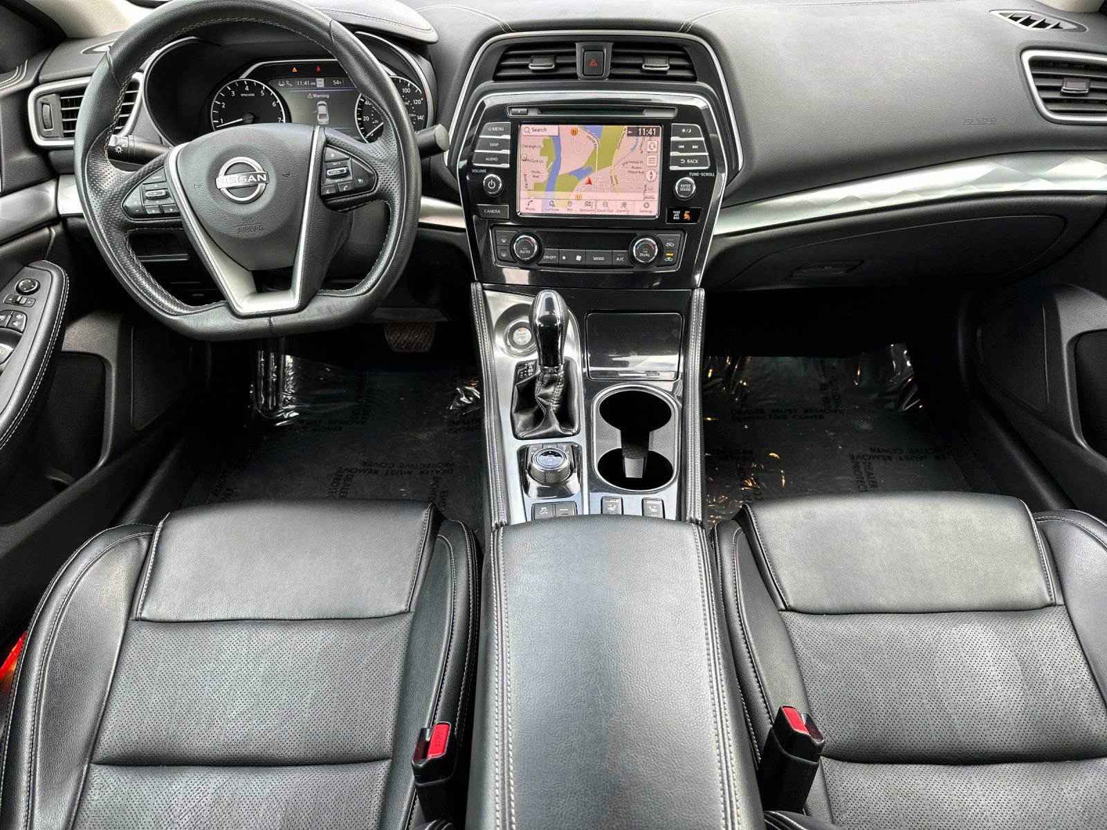 Used 2023 Nissan Maxima SV w/ Floor Mat Group FWD image 13