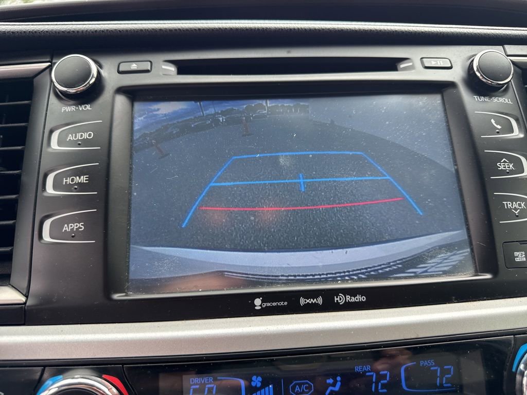 Used 2016 Toyota Highlander XLE AWD/4WD image 23