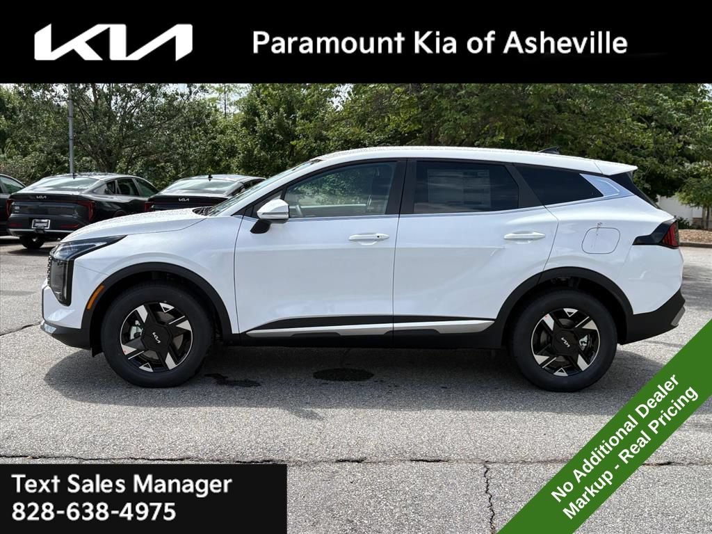 New 2026 Kia Sportage LX w/ LX Convenience Package AWD/4WD image 3