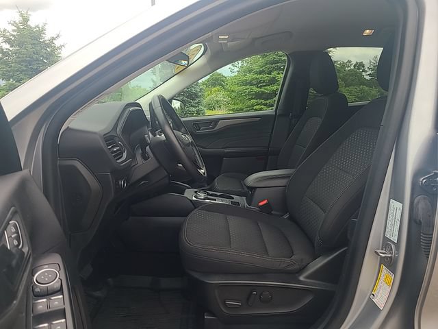 Used 2023 Ford Escape Active w/ Tech Pack #1 AWD/4WD image 12