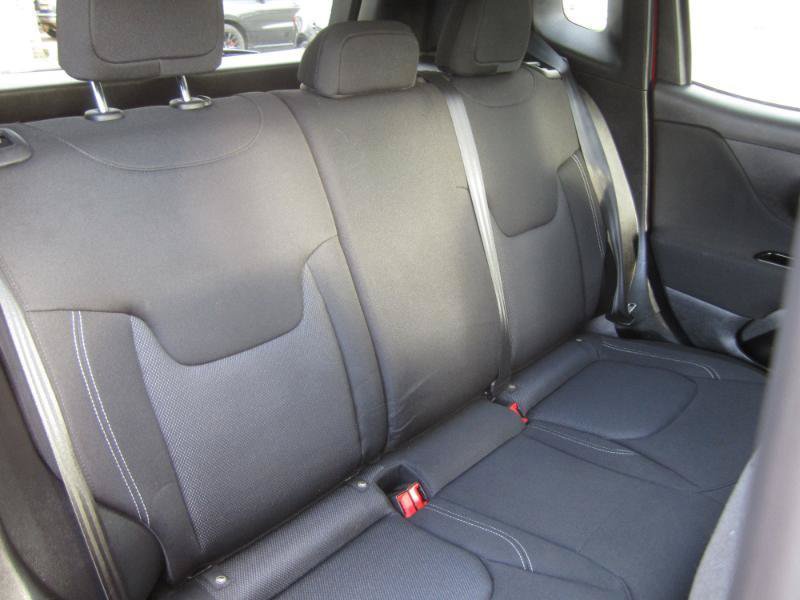 Used 2020 Jeep Renegade Sport FWD image 13