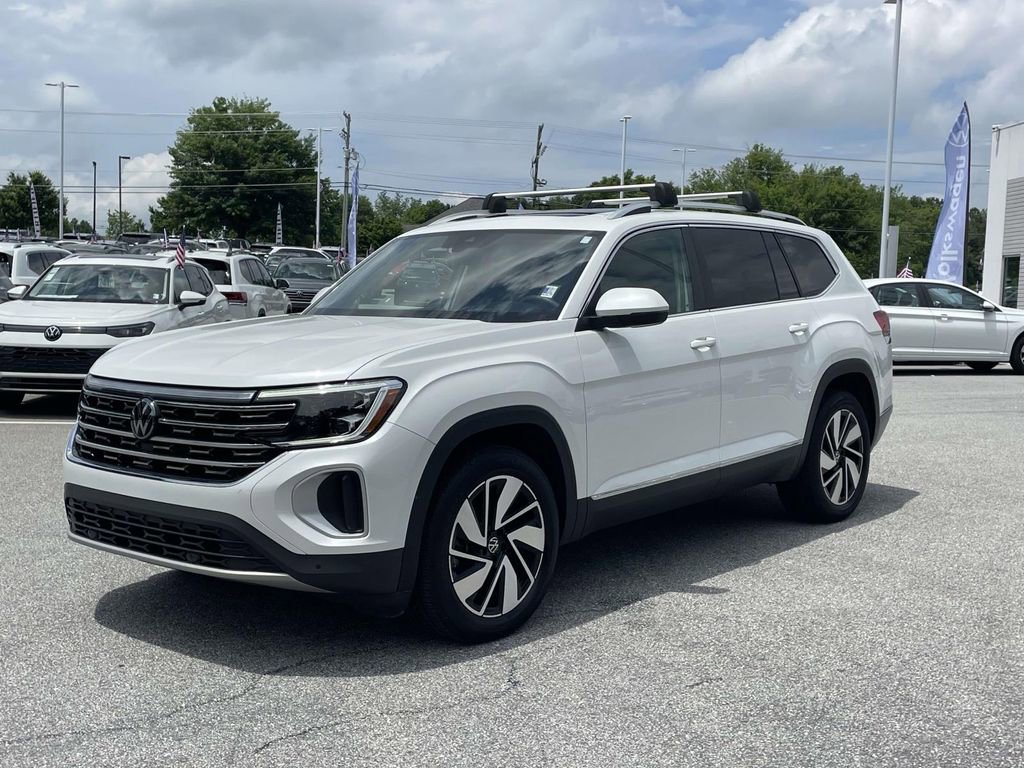 Certified 2024 Volkswagen Atlas SEL AWD/4WD image 3