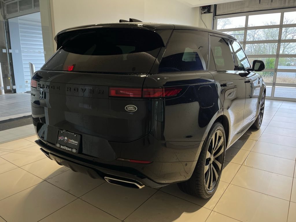 Used 2023 Land Rover Range Rover Sport SE Dynamic AWD/4WD image 9