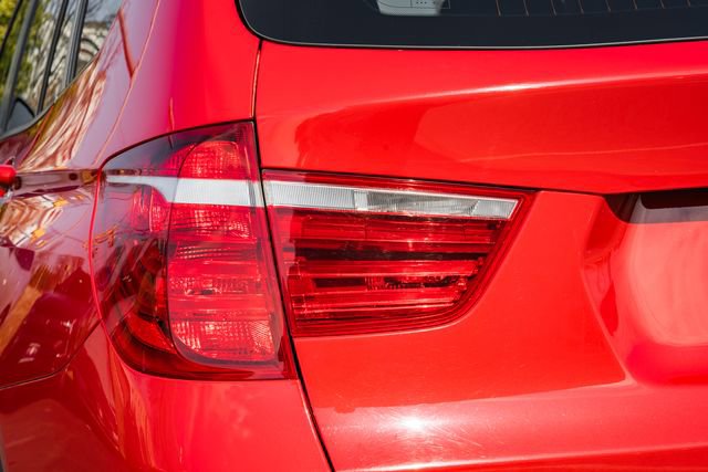 Used 2016 BMW X3 xDrive28d image 7