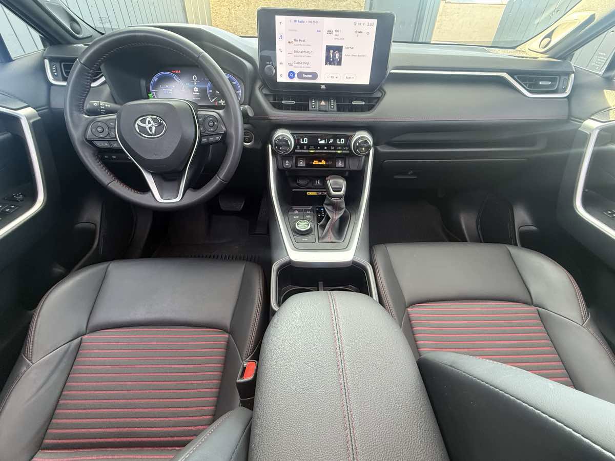 Used 2023 Toyota RAV4 XSE w/ Weather Package image 13