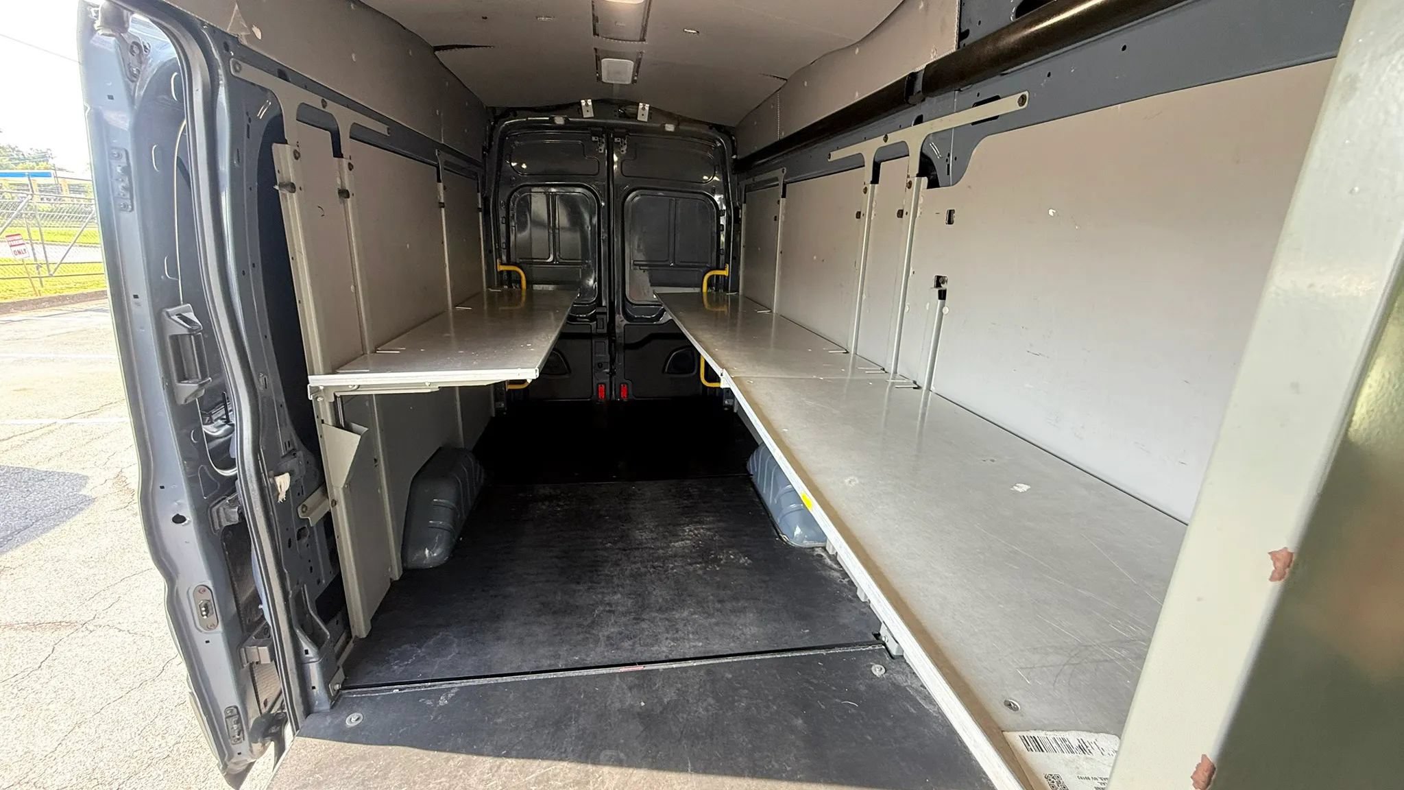 Used 2020 Ford Transit 250 148 High Roof Extended RWD image 14
