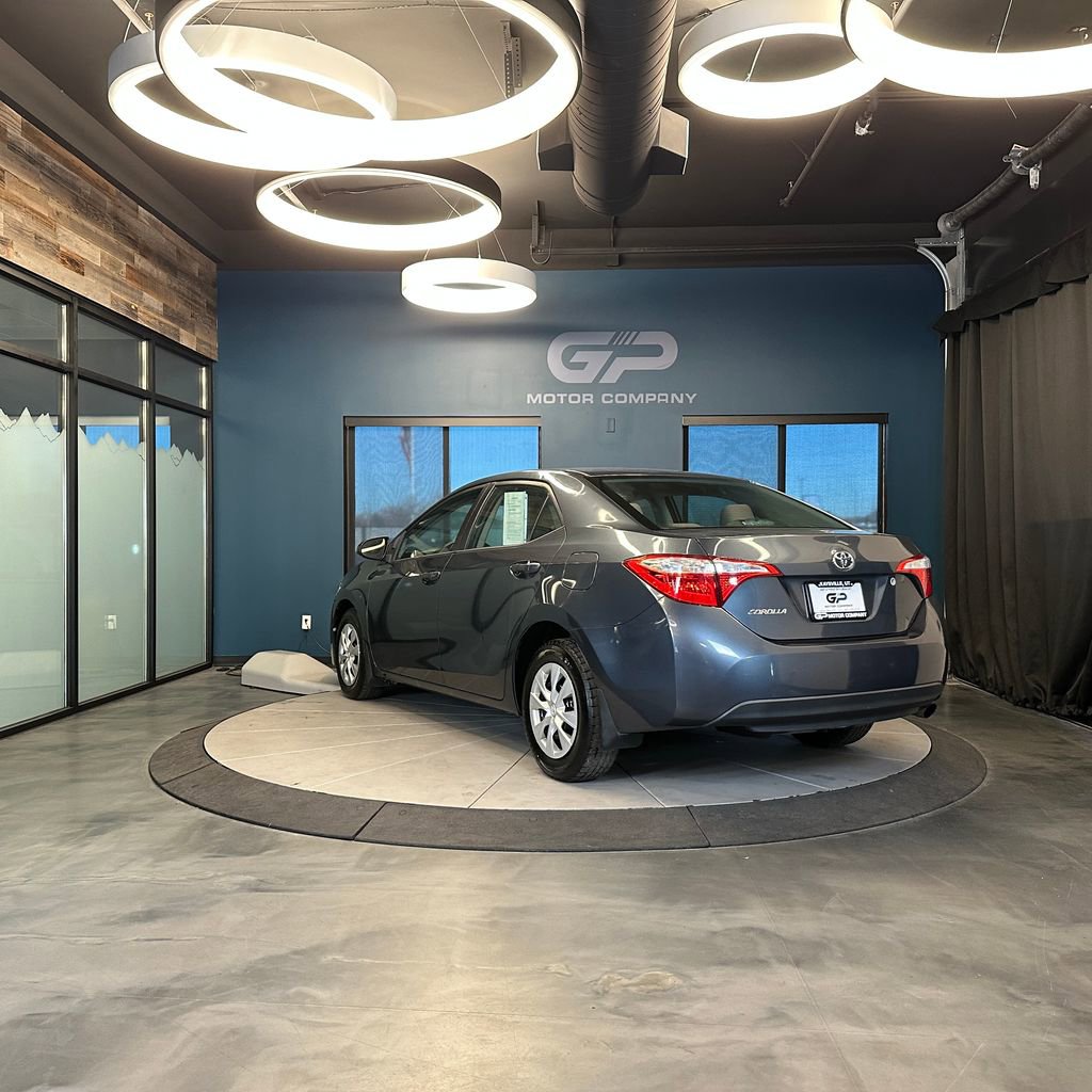 Used 2015 Toyota Corolla L image 5