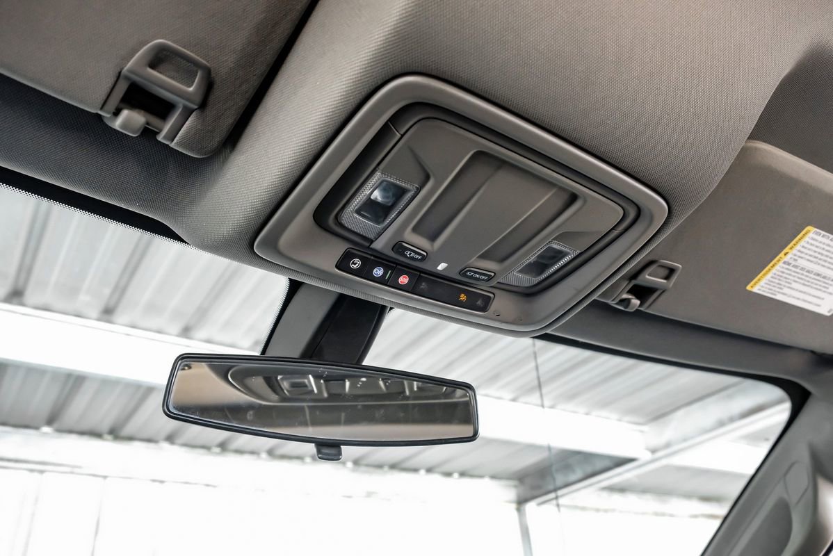 Used 2019 Chevrolet Silverado 1500 LT image 22