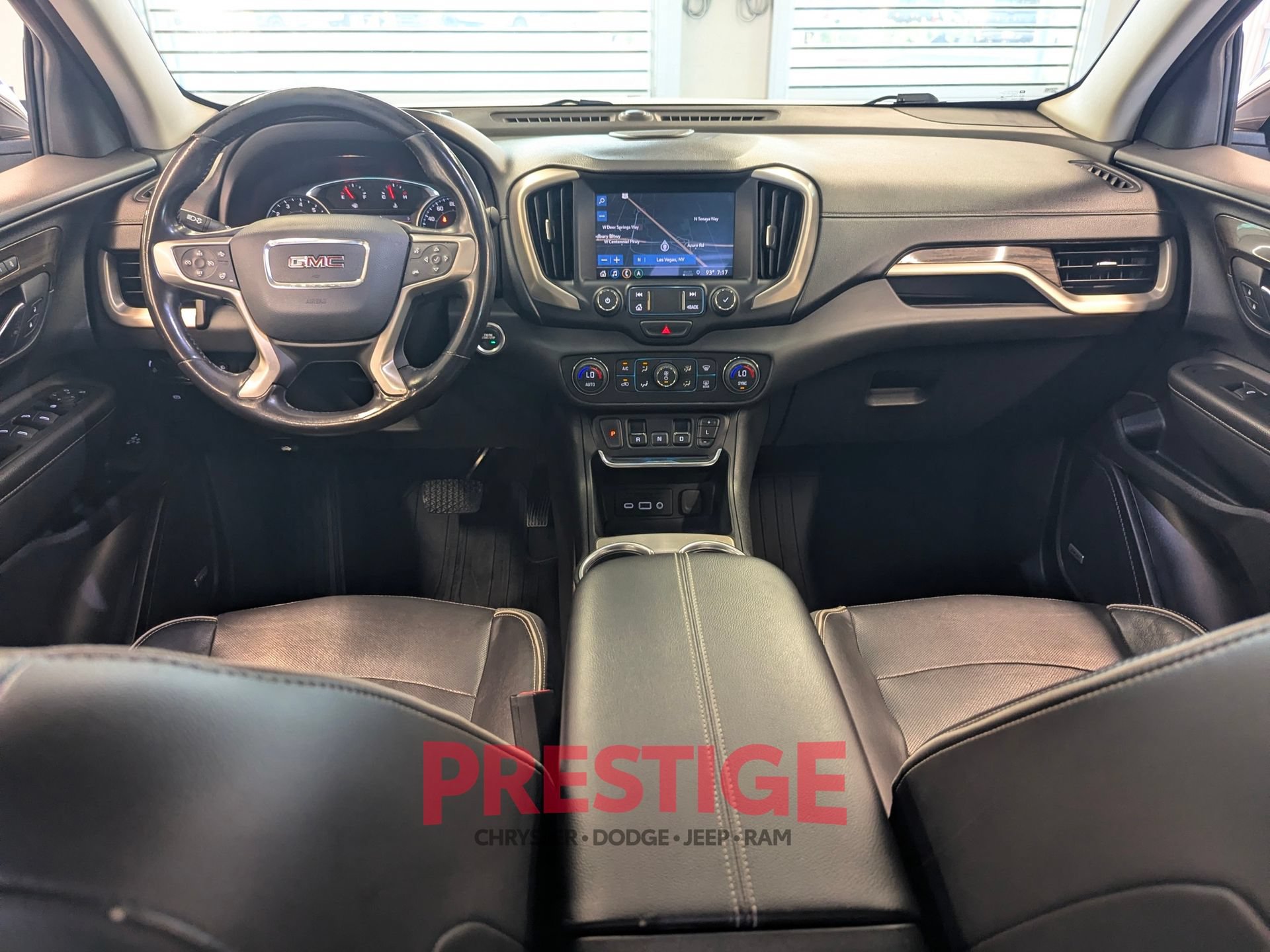 Used 2020 GMC Terrain Denali w/ Denali Premium Package FWD image 31