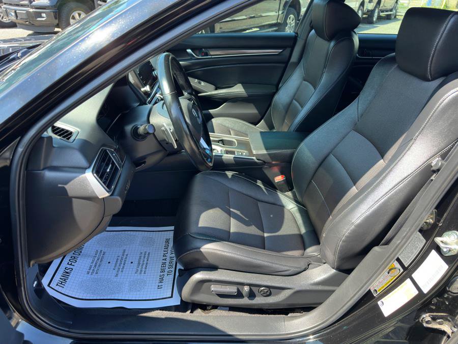 Used 2019 Honda Accord Sport image 12