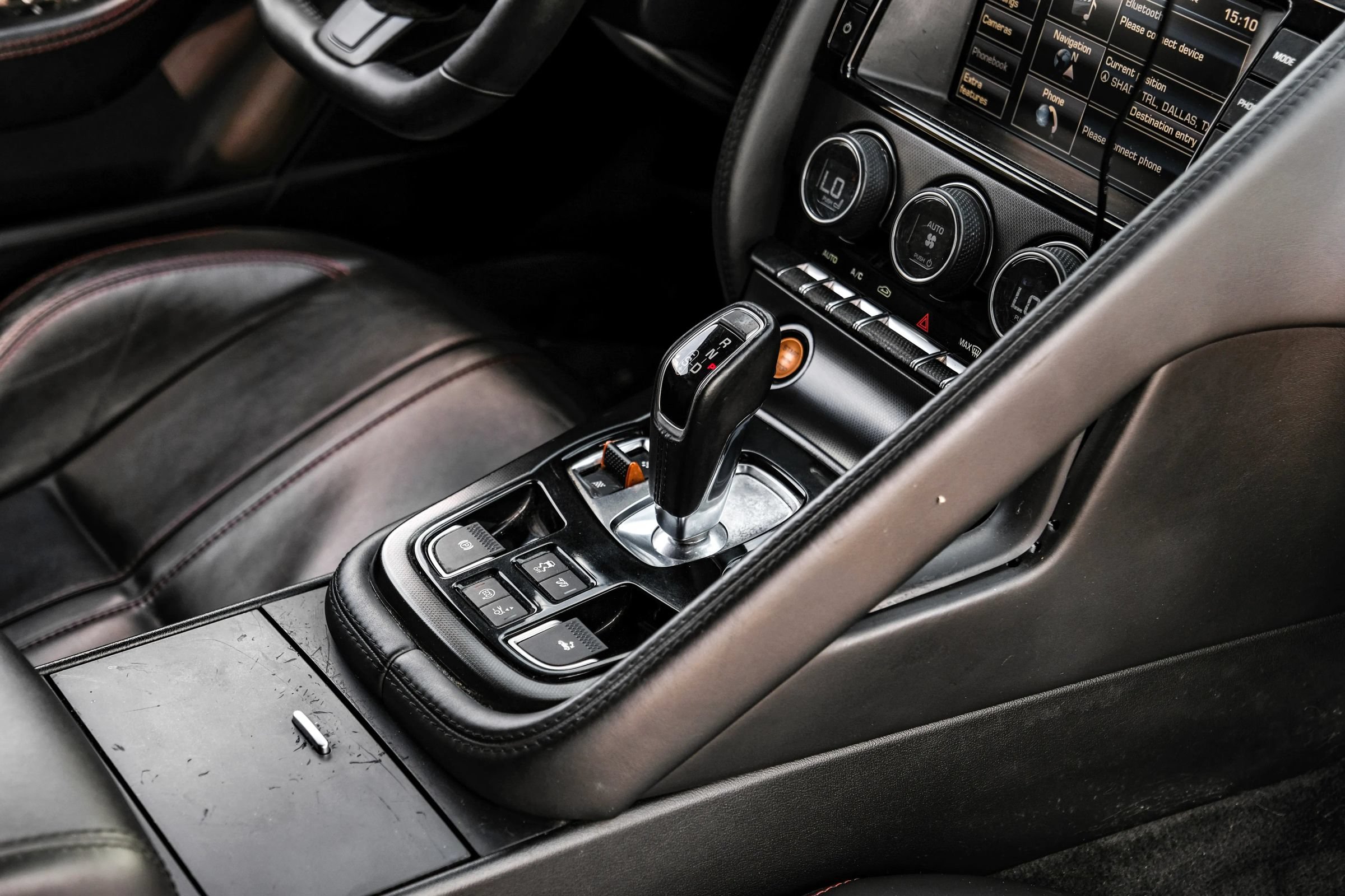 Used 2014 Jaguar F-TYPE S RWD image 25