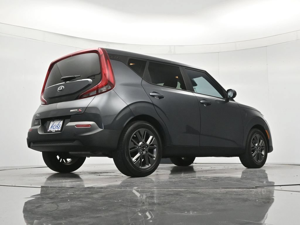 Used 2021 Kia Soul S FWD image 40