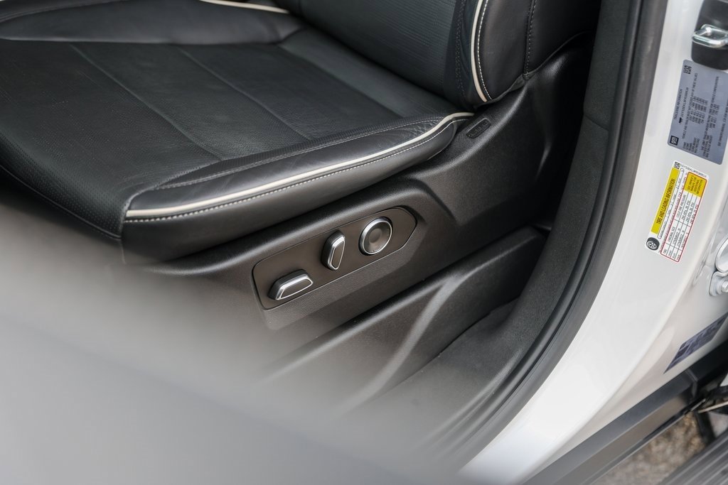 Used 2023 Cadillac Escalade Sport image 11