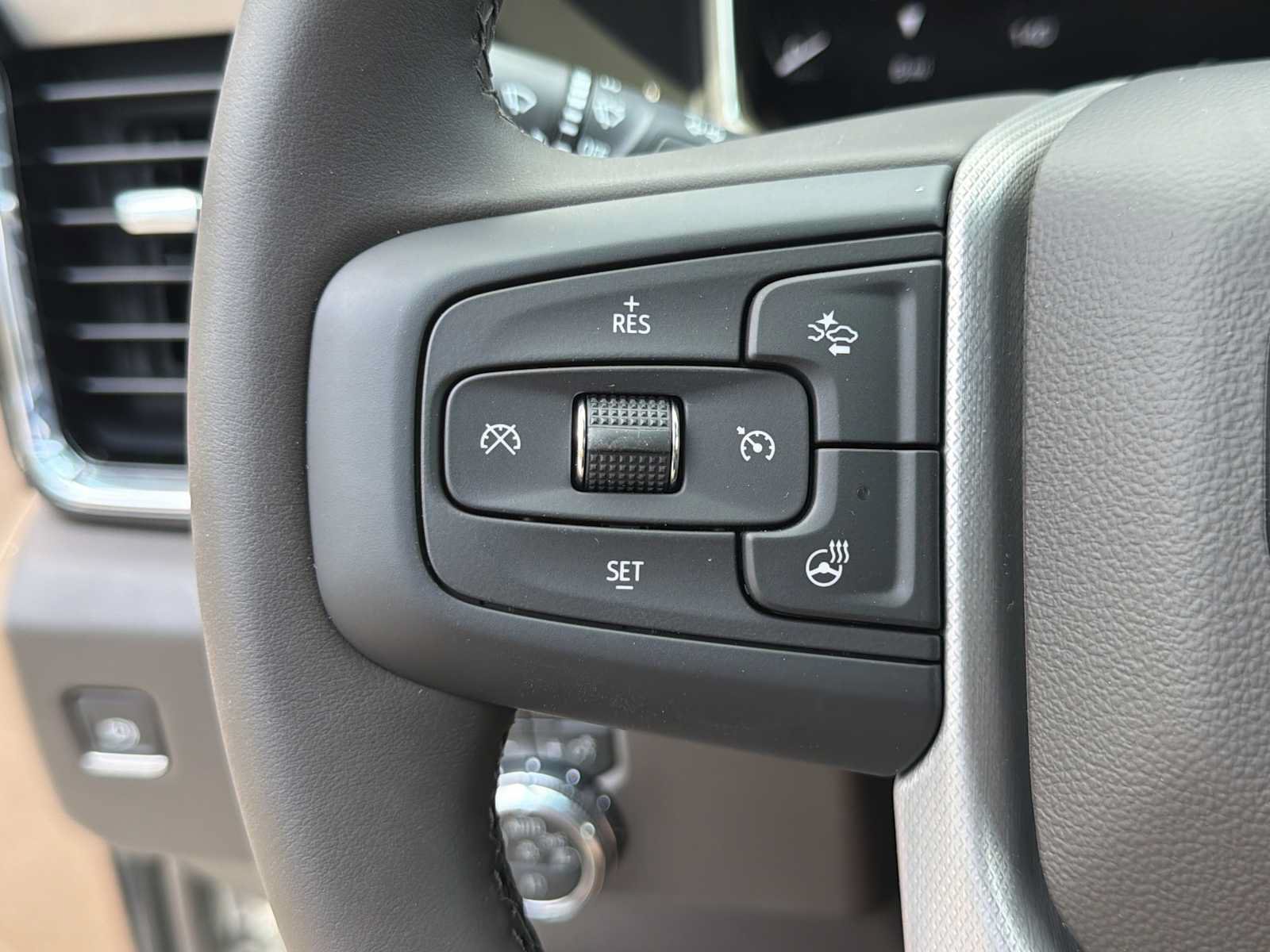 New 2026 GMC Sierra 3500 Denali w/ Denali Reserve Package AWD/4WD image 14