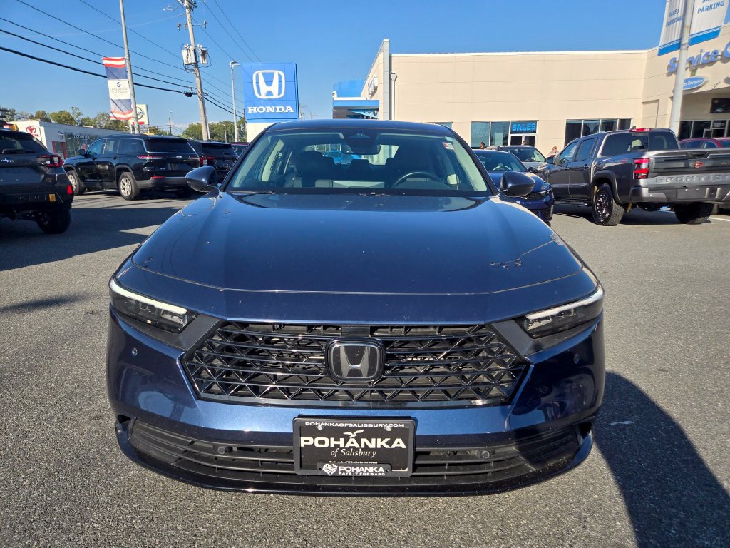 Used 2025 Honda Accord EX-L image 2