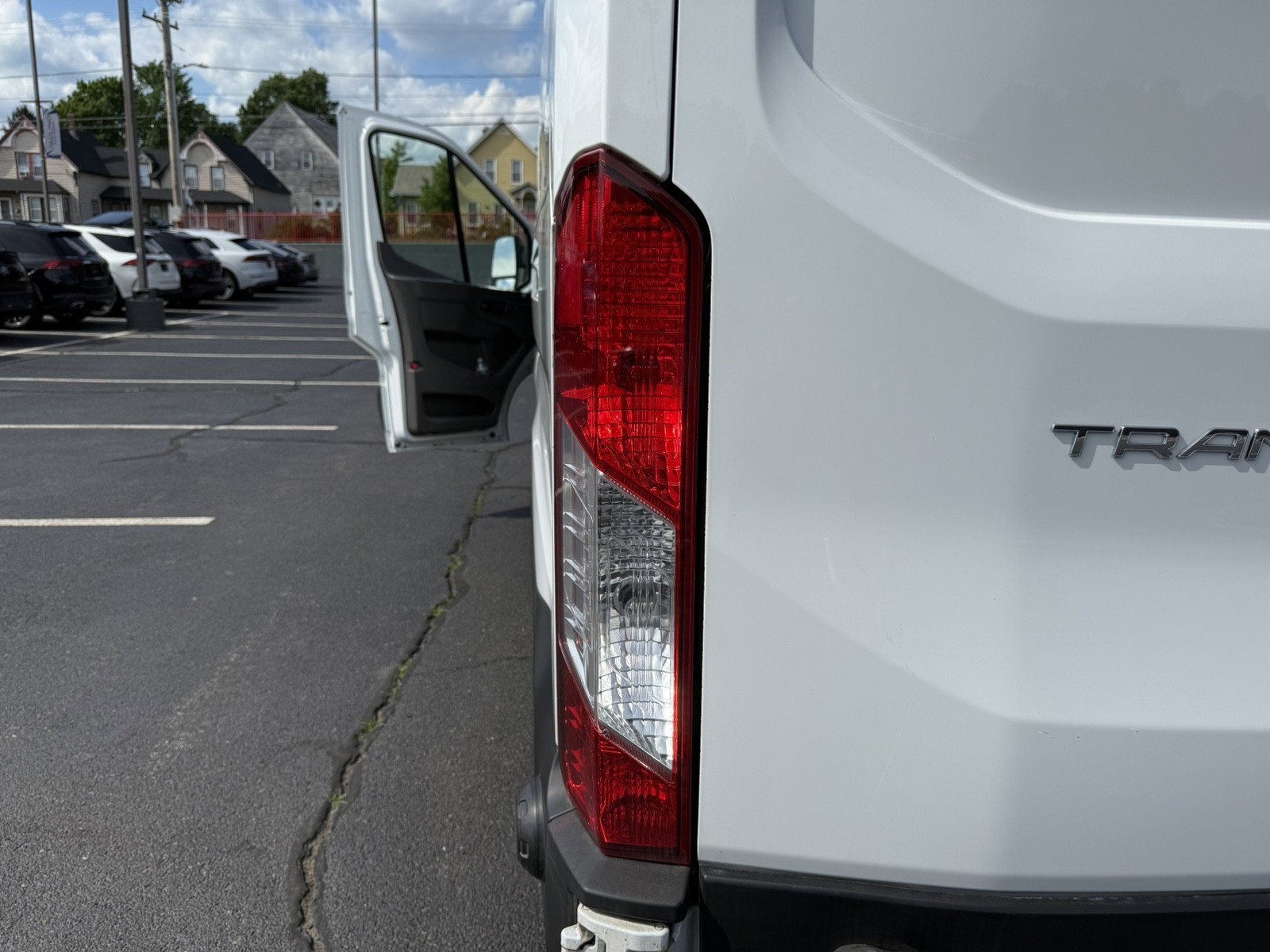 Used 2020 Ford Transit 350 Medium Roof RWD image 30