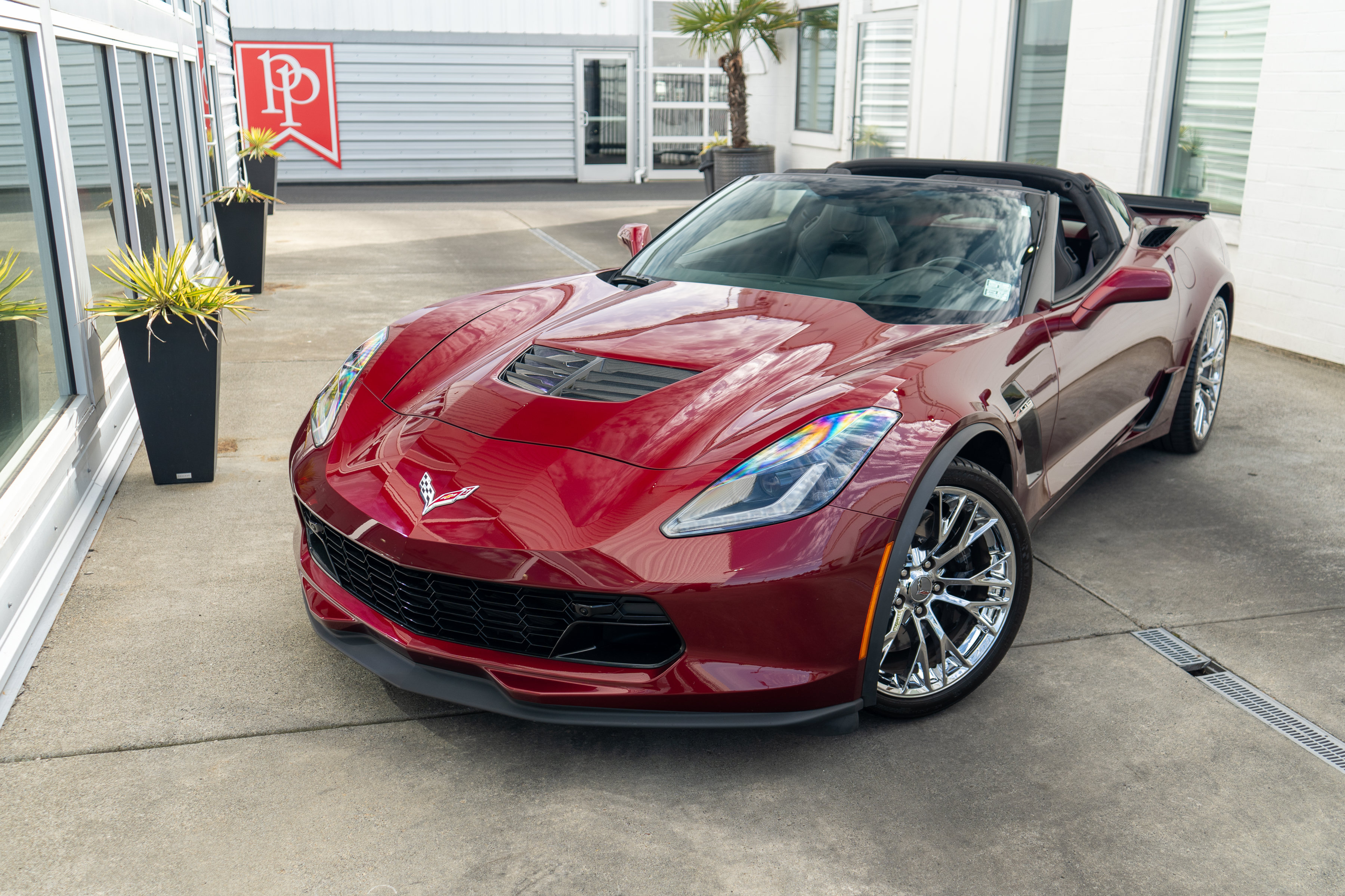 Used 2016 Chevrolet Corvette Z06 RWD image 3