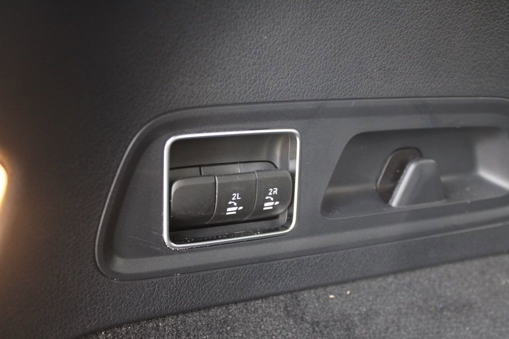 Certified 2025 Mercedes-Benz GLS 580 4MATIC image 43