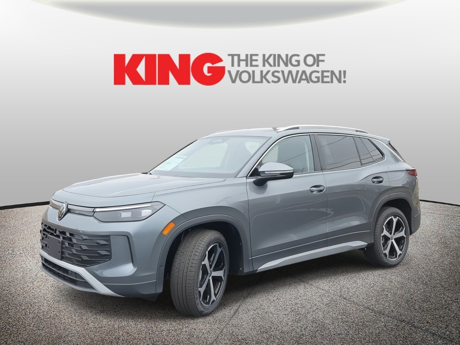 New 2026 Volkswagen Tiguan SE image 8