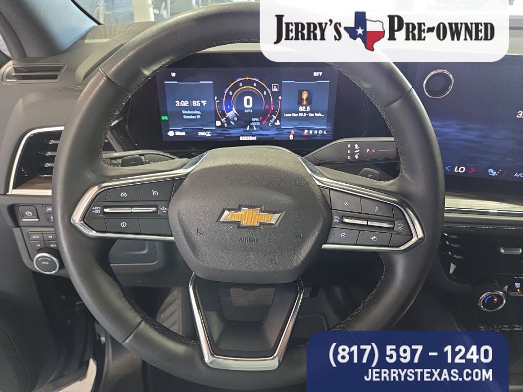 Used 2026 Chevrolet Suburban LT w/ Comfort Package AWD/4WD image 14